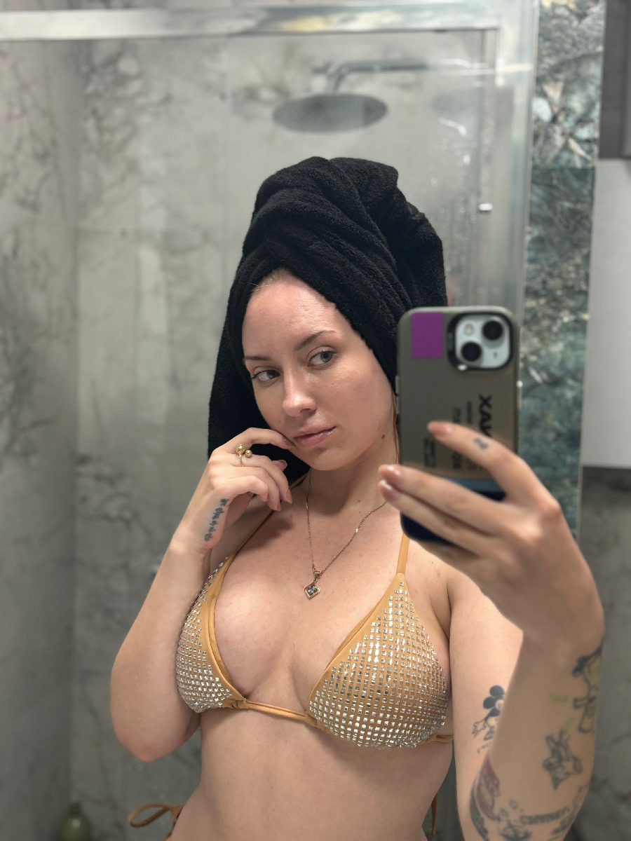 Nude girl KateV in Malaga